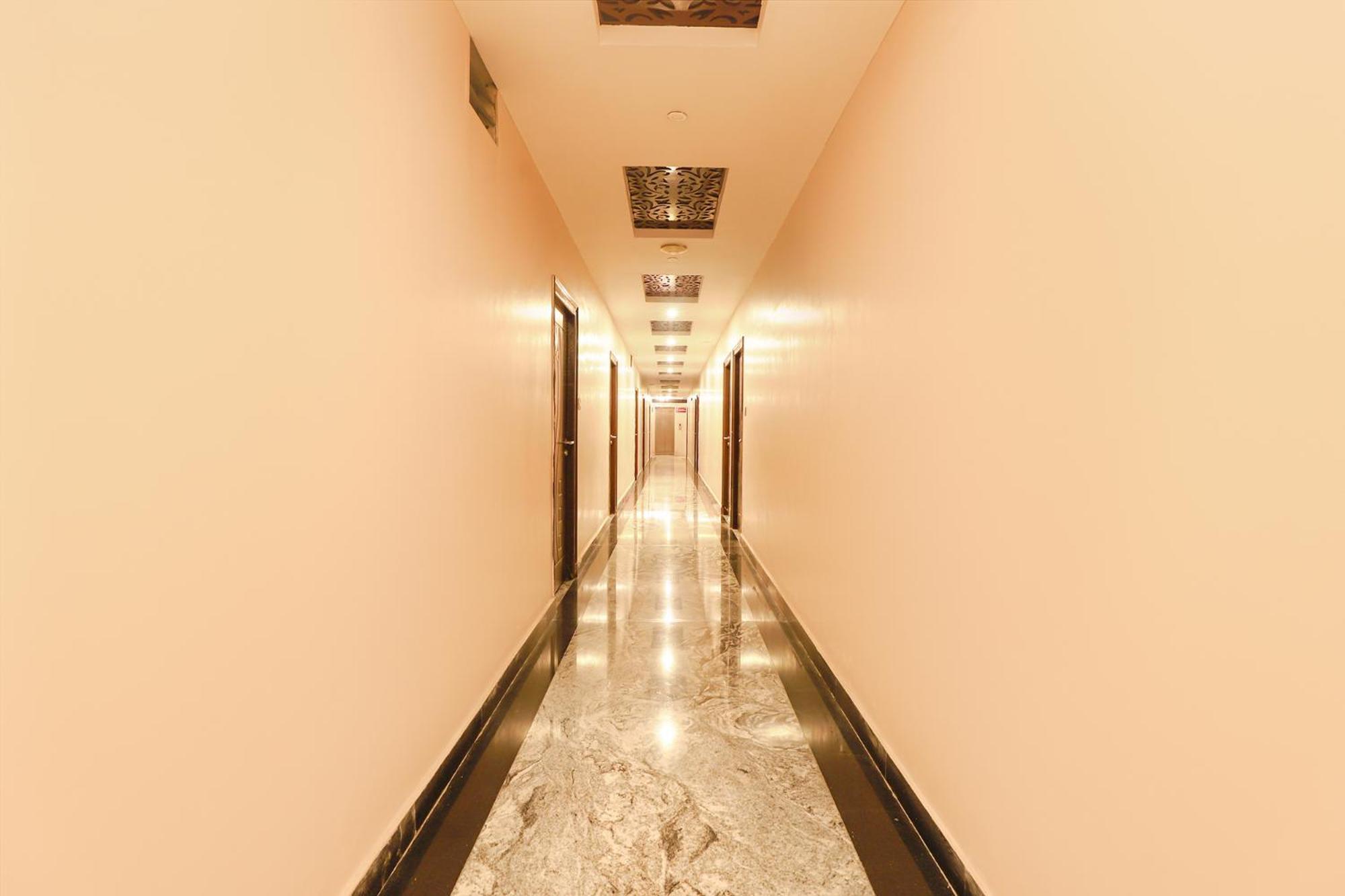 Fabhotel Nk Courtyard - Nr Guindy Industrial Estate Chennai Exterior foto
